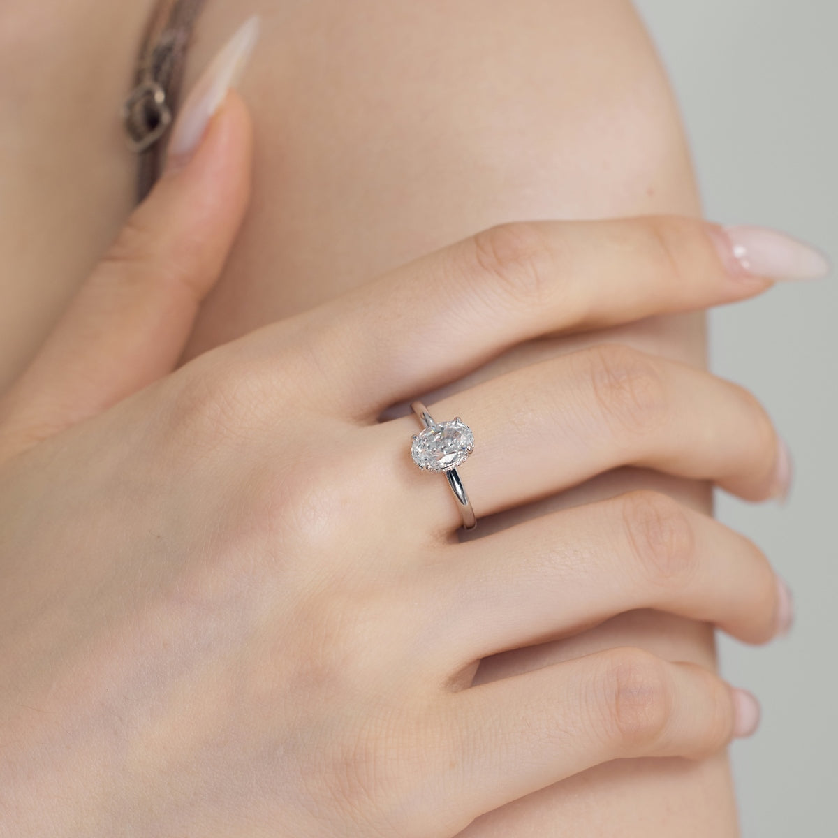 Alina Oval Ring