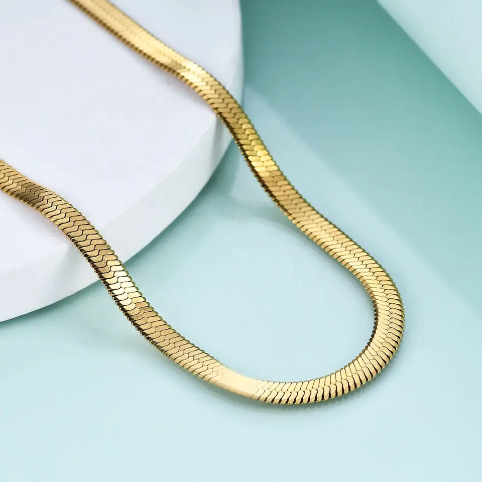 Collier serpent à chevrons