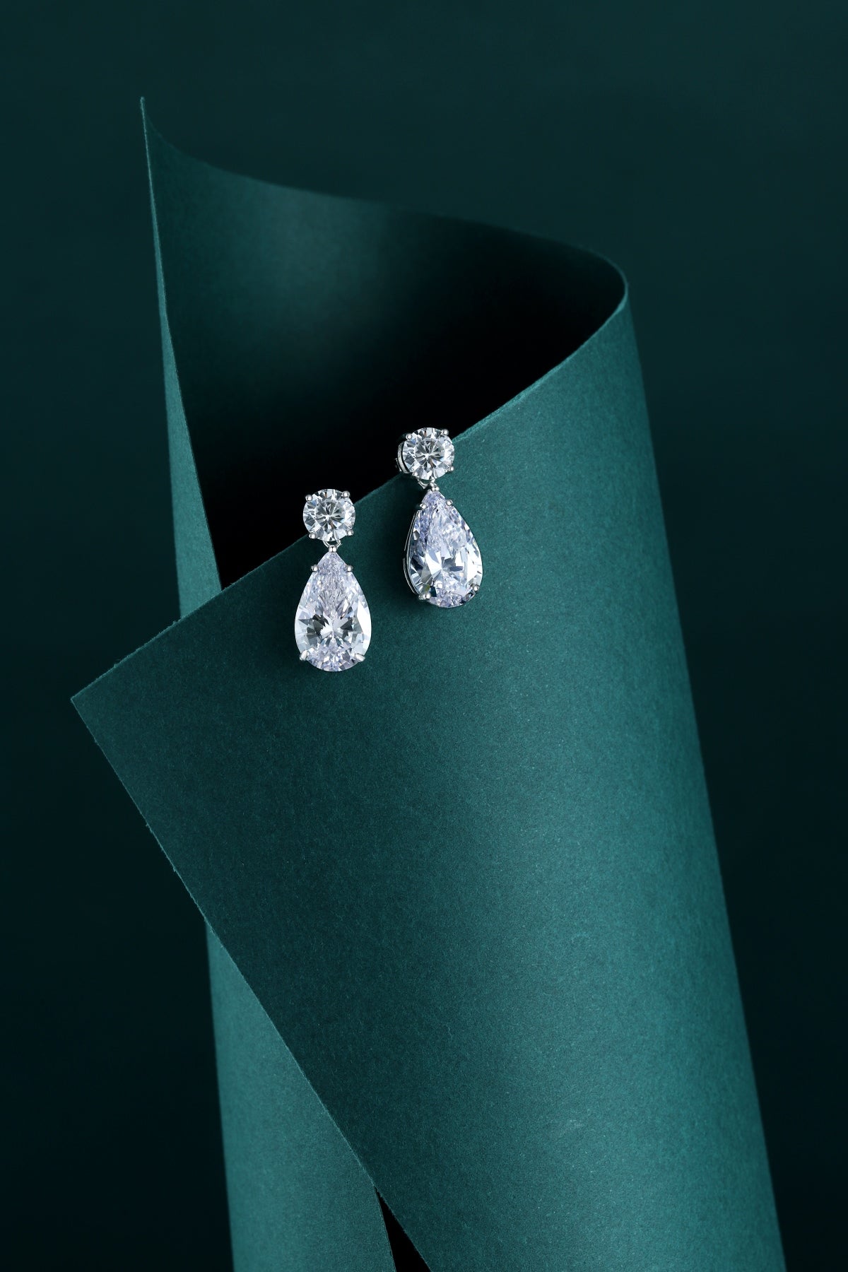 Noor Earrings