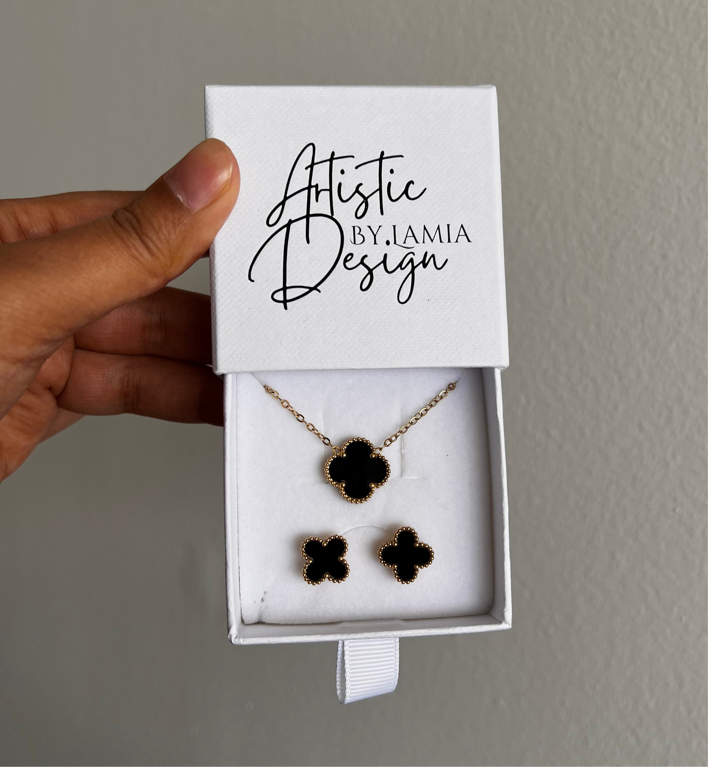 Lucky Clover Necklace Set