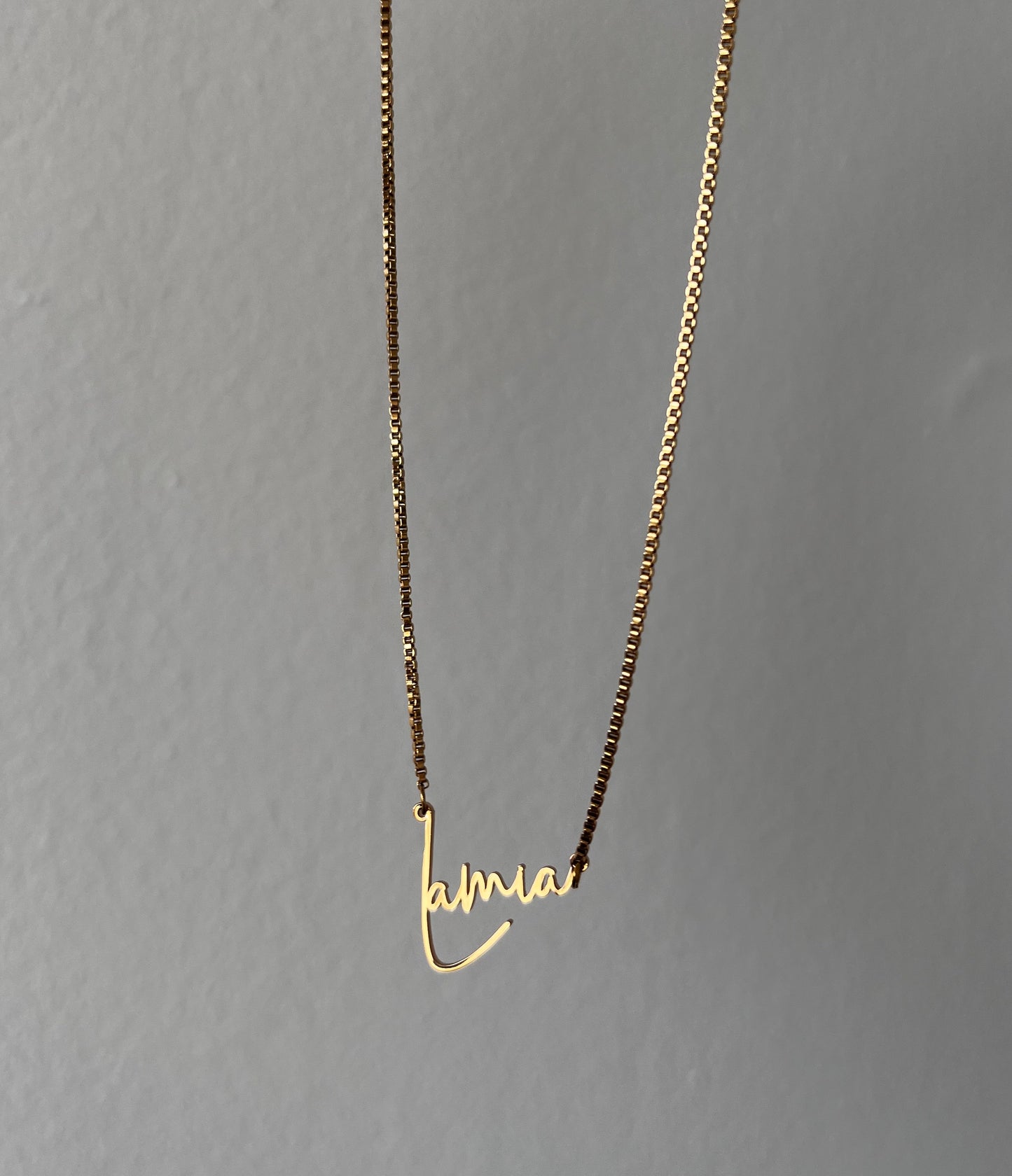 CUSTOM NAME NECKLACE