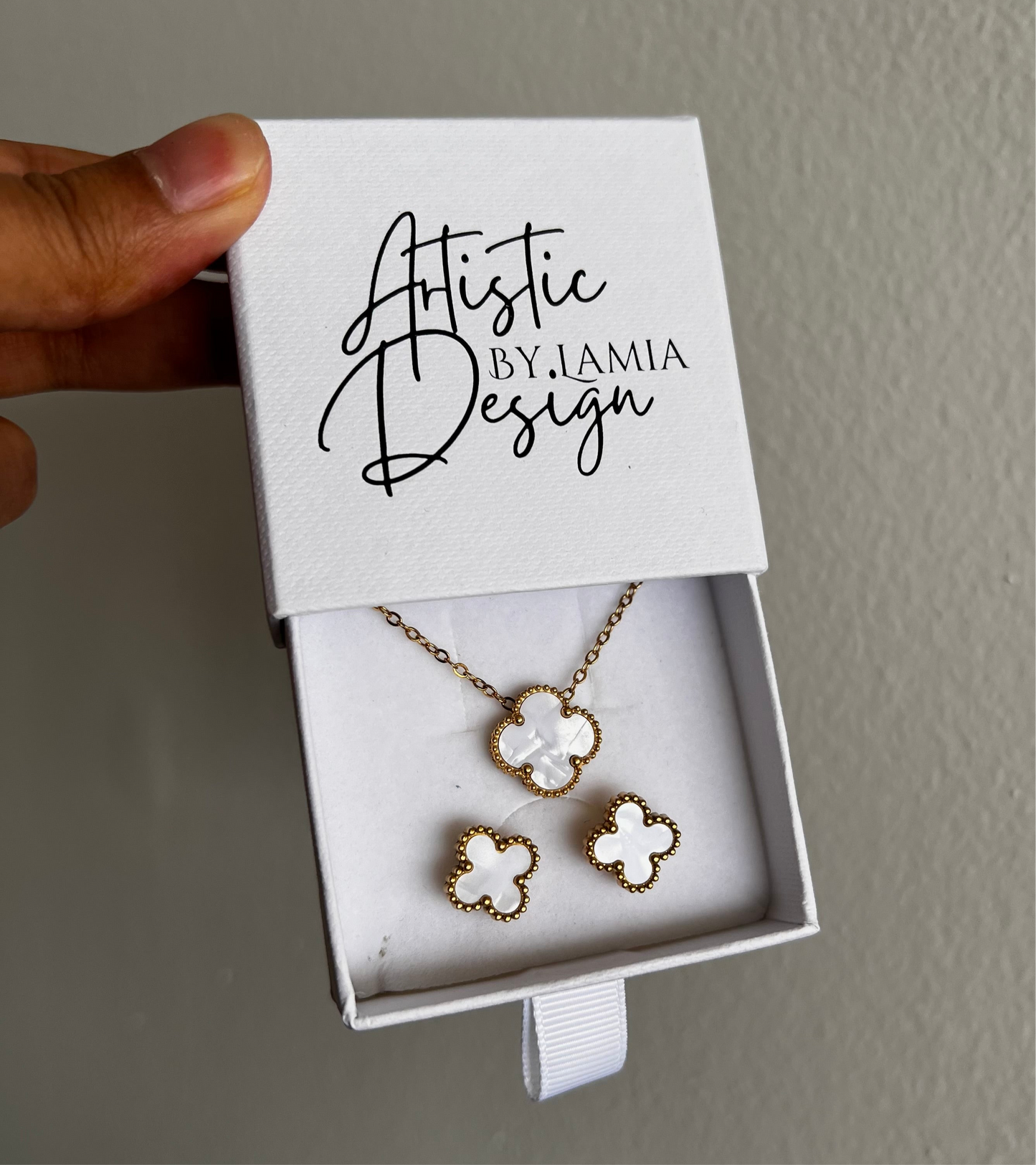 Lucky Clover Necklace Set