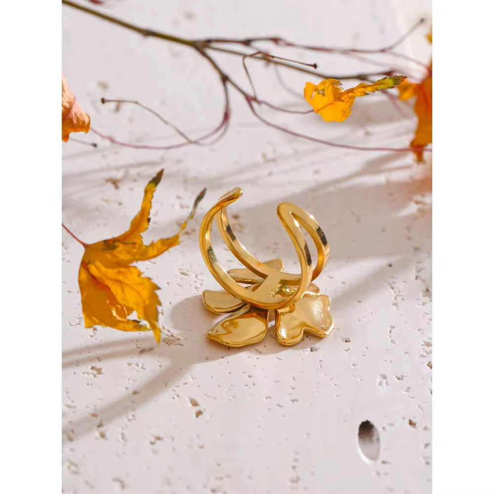 Liana Ring