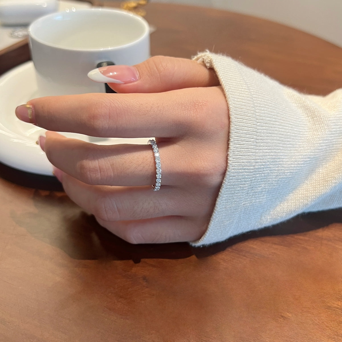 Luna Moissanite Band