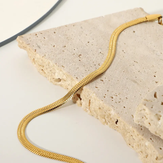 Herringbone Snake Necklace